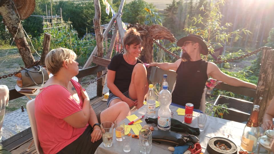 Team 12 Gemeinschaft im Sommer